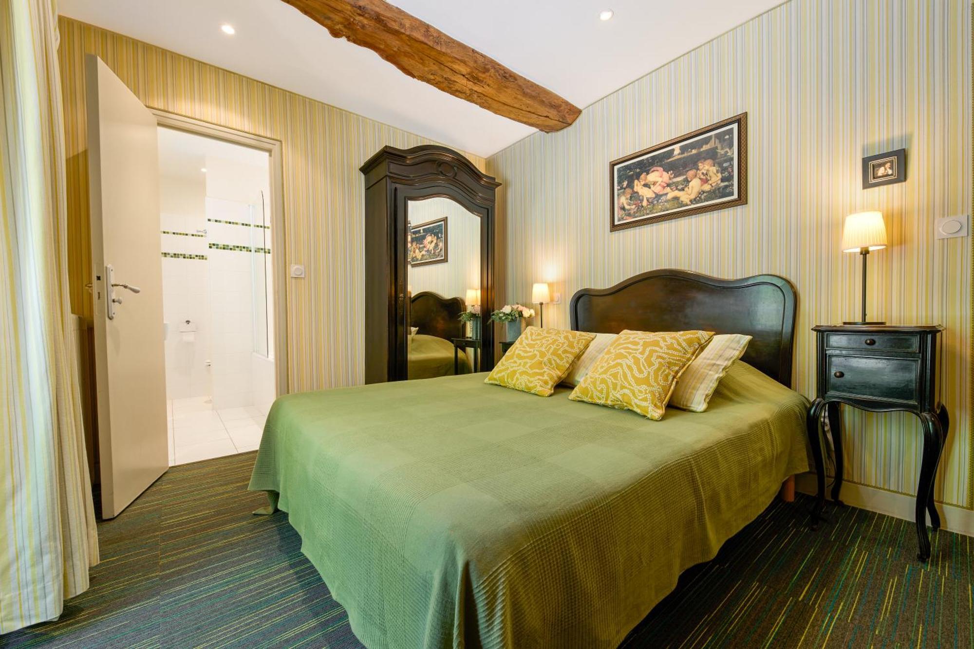 Hotel Diderot Chinon Exterior foto